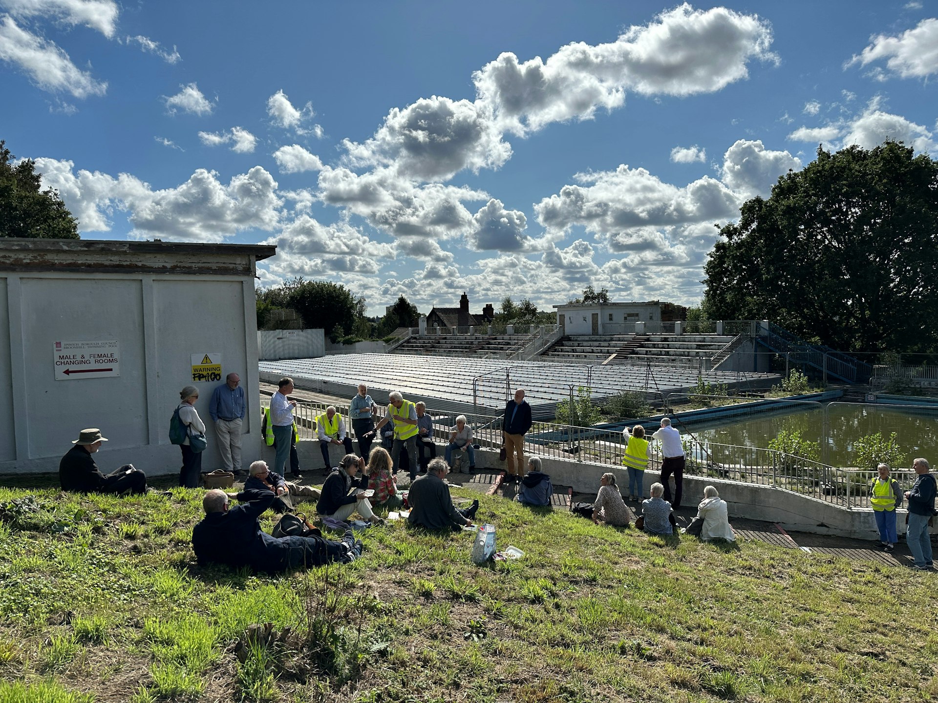 Twentieth Century Society at Broomhill Lido in September 2023